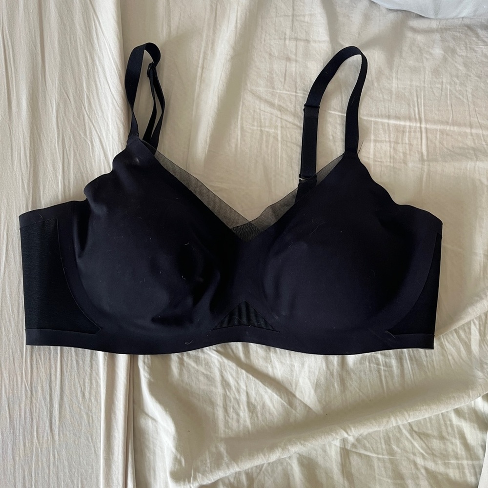 Honeylove wireless crossover bra vamp